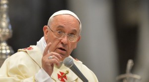 w.popefrancis-051914.jpg
